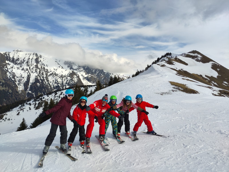 ski groupe 2.jpeg